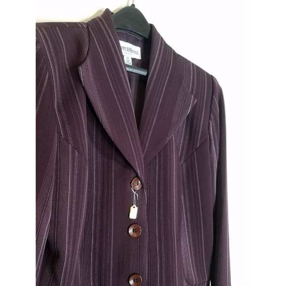 DANNY & NICOLE NEW YORK SIZE 10 WOMENS BLAZER PURPLE PINSTRIPE POLYESTER S289 - Picture 2 of 7